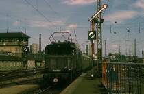 144 019  Stuttgart Hbf  01.09.74