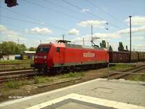 145 042 zieht ein Gemischten G�terzug von der Oderbr�cke in den Bahnhof Frankfurt/Oder 18.05.07