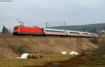 IC2005 Bodensee (Emden-Radolfzell) mit Schublok 101 056-0 am km 69,8 3.4.09