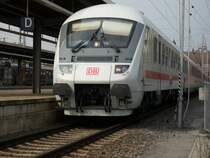 IC-Steuerwagen vom IC 2353 Erfurt-Stralsund nach der Ankunft in Stralsund.