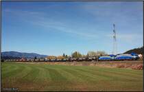 1216 921 schleppt die 1216 920 und den Leerkerosinzug 48431 nach Koper. 10.04.2009 Knittelfeld