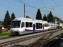 AAR - Neuer Steuerwagen ABt 53 zusammen mit Triebwagen Be 4/4  27 im Bahnhof von Sch�ftland am 09.04.2009
