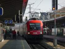 TAURUS  Johann  1116 139-5 im Hauptbahnhof von Wiener Neustadt.