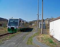 VT46 als VBG83144 in Klingenthal (Bhf.), 15.4.09.