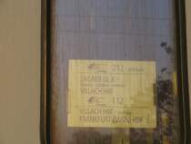 Das Zuglaufschild vom EC 112.Am 15.04.09 beim Halt in Bensheim.