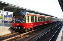 KÖNIGS WUSTERHAUSEN (Landkreis Dahme-Spreewald), 14.04.2009, S46 der Berliner S-Bahn hat den Endbahnhof Königs Wusterhausen erreicht
