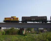 MEG Nr. 5 ex BR 346 in B�hlen Werke mit Tankzug am 15.04.09