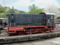 V36 231 auf der Drehscheibe in Bochum-Dahlhausen am 19.4.2009