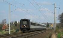 DSB IC3 5288 ist am 8.04.09 als EC 36 Kopenhagen - Hamburg Hbf bei Reinfeld (Holst.) Richtung Bad Oldesloe unterwegs.