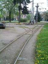 Gleisanlagen der NTB.Das linke Gleis f�hrt ins Depot,das rechte zur Haltestelle Marientor.Naumburg.a.d.Saale 19.04.09
