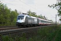 1116 038 (Siemens) mit EC 112 am 21.04.2009 in Haar (bei M�nchen).