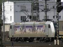 EC Kassel Huskies 185 540-2 von TX-Logistik am 02.04.2009 im W�rzburger Bahnhof ( wasch mich  steht unter dem hinteren Logo)