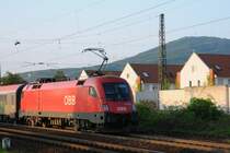 ... und  Nachhilfe  leistete 1116 163-5 am Ende von EC 112...(23.04.2009, auf H�he des Zwingenbergs). 