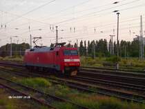 152 158 f�hrt solo durch Eisenh�ttenstadt.14.08.07