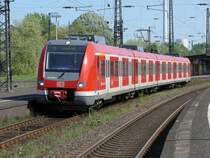 S2 (Dortmund-Essen). Wanne-Eickel Hbf. 25.04.2009.