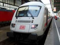 IC (ehm. MET) bei der Ankunft aus D�sseldorf. Stuttgart Hbf, 26.04.09 