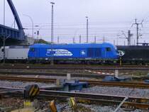 253 015 - 8 der Pressnitztalbahn mit Aufschrift 1835 - 2010 175 Jahre deutsche Eisenbahnen. Die Lok tr�gt noch folgende Nummern am Rahmen: 9480 0253 015 - 2 und 92 80 1223 052-2 D-Press. Aufgenommen am 23.04.2009 in Hamburg - Altenwerder. Leider konnte ich die bl�de Laterne vor der Lok nicht vermeiden.