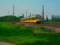 Wagen 902 und Wagen XXX als S41 nach Freudenstadt Hbf. Aufgenommen am 15. April '09 bei Karlsruhe.
