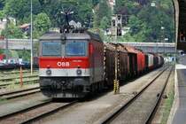 �BB 1144 223 wartet am 11.05.2009 in Kufstein auf die Ausfahrerlaubnis.