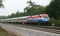 1116 108 (EM Lok Kroatien) mit IC 2083 am 15.05.2009 in Haar (bei M�nchen).