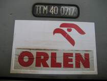 Russische Aufschrift  TGM  auf der Lokomotive.