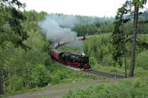 99 7236-5 mit dem letzten Brockenzug des Tages im Dr�ngetal, 22.05.09