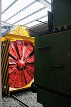 Blick auf das  Schneidewerk  der an die ber�hmte XRODT angelehnte Henschel-Dampfschneeschleuder. (Neustadt/Weinstrasse, Mai 2009).