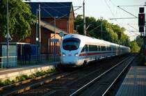 Mit +50 durchf�hrt dieser ICE am 29.05.09 Burgkemnitz Richtung Berlin.