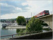 Zusammentreffen von Zug und Schiff in Wasserbillig. 31.05.09 (Jeanny)