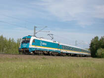Seltener Anblick:
Br 183 002 mit ALX 37983 aus Hof auf dem Nordring nahe Allach