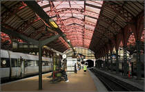 Ein Eindruck von der Bahnsteighalle des Bahnhofes København H. 

28.08.2006 (M)