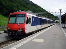 RBDe 560 kurz nach der Ankunft in Linthal, 05. Juli 2009