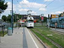 VBL-GT6 2152 fahrschult am 06.07.09 in Mannheim am Uni-Klinikum vorbei.