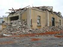 Vorbei! Mit dem Abriss geht in Tirschenreuth eine �ra zuende, 14.10.2008