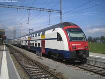RABe 514 010-8 am 25.6.09 in Pf�ffikon SZ als S8 nach Winterthur.