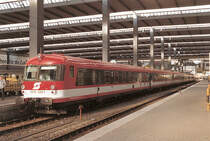 Ein h�ufiger Gast war auch der 4010 in der Halle des M�nchner Hauptbahnhofs. Hier der 4010 023 am 31. Mai 1991.