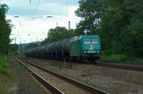 VEOLIA 145-CL 004 (145 095-6 D-VC), mit Kesselwagen Richtung Gro�korbetha, in Naumburg (S); 13.07.2009