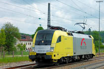 Aus der gelb-silbernen Bilderkiste: ES 64 U2-097 zu TX-Zeiten. Mit einem freundlichen Gru� an Dennis. (Juli 2008, KBS 750).