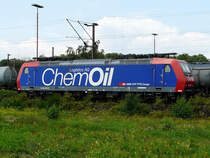 Diese Lokomotive wartet in Duisburg auf neue Aufgaben. Das Bild stammt vom 20.07.2009