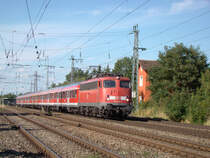 RB 30627 nach Mittenwald, au�erplanm��ig gezogen von 110 493-4 bei M-Westkreuz
