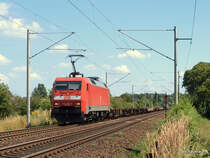 152 159-0 hat am 16.07.09 einen fast leeren KLV-Zug Richtung Hamburg am Haken und hat soeben Reinfeld (Holst.) Richtung Bad Oldesloe durchfahren.