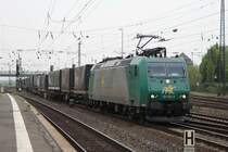 185 532-9 mit dem R4C Vos Zug in Mainz Bischofsheim am 16.04.2009
