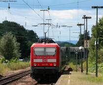 RE 22023 (Stuttgart Hbf-T�bingen Hbf) mit Schublok 143 315-0 in Wendlingen (Neckar) 25.7.09