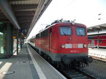 BR 115 114 vor dem Pr�ventionszug im Rostocker Hbf
30.Juni 2009