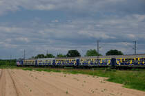 Originell: Die speziell gestalteten  S�uferwagen  des Krombacher Werbezuges. (KBS 650, Juni 2009).