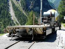 RhB - G�terwagen Re-w 8387 im Bahnhof von Filisur am 26.07.2009