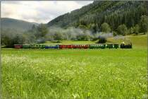 Dampflok BH 1 der STLB f�hrt mit einem Dampfbummelzug von Murau nach Tamsweg. 
Einach 14.07.2009
