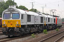 Die zwei Euro Cargo Rail Class 77 gezogen von der Veolia E189 095-3 in K�ln West, am 03,08,09