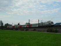 1116 038-9  Siemens  mit REX 5579 Lindau Hbf - Bludenz bei Schwarzach (in Voralberg). 04.08.09