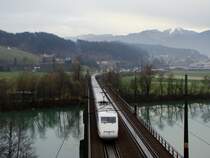 ICE auf Innbr�cke bei Kirchbichl.19.11.2008
